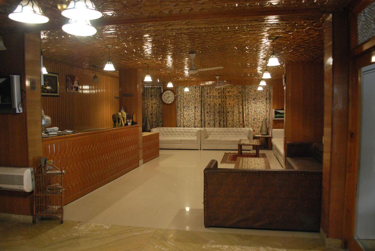 Kaisar Hotel Srinagar  Luaran gambar